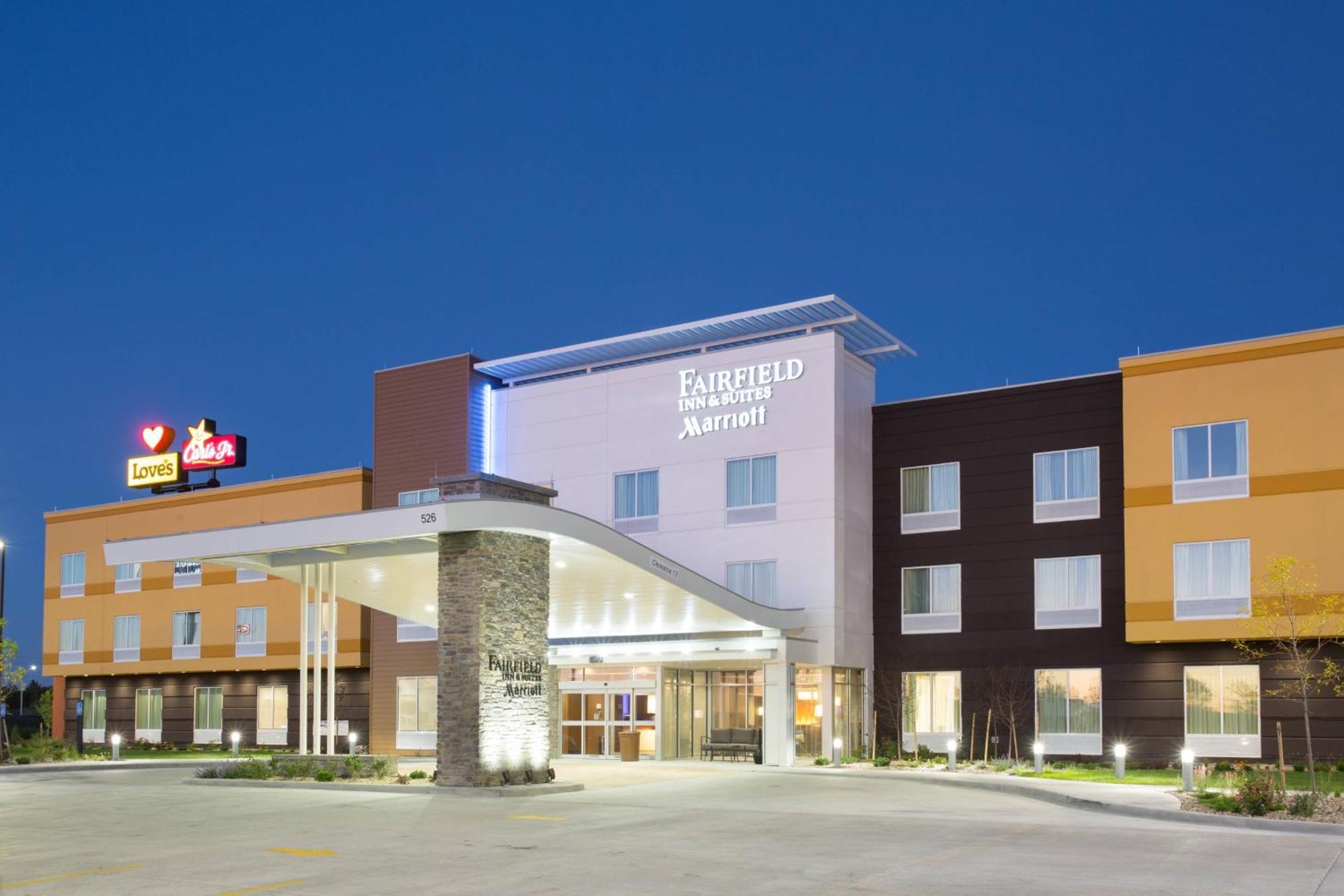 Fairfield Inn & Suites By Marriott Burlington Exterior foto